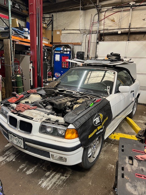 Engine repair fort collins for a cylinder head removal and install for a E36 BMW 325.